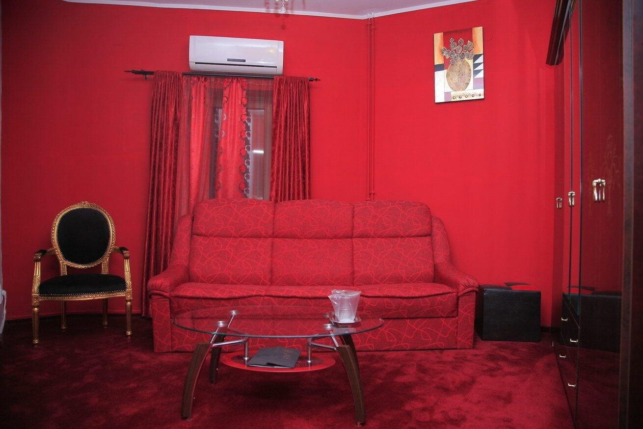 Hotel Papu بوخارست المظهر الخارجي الصورة